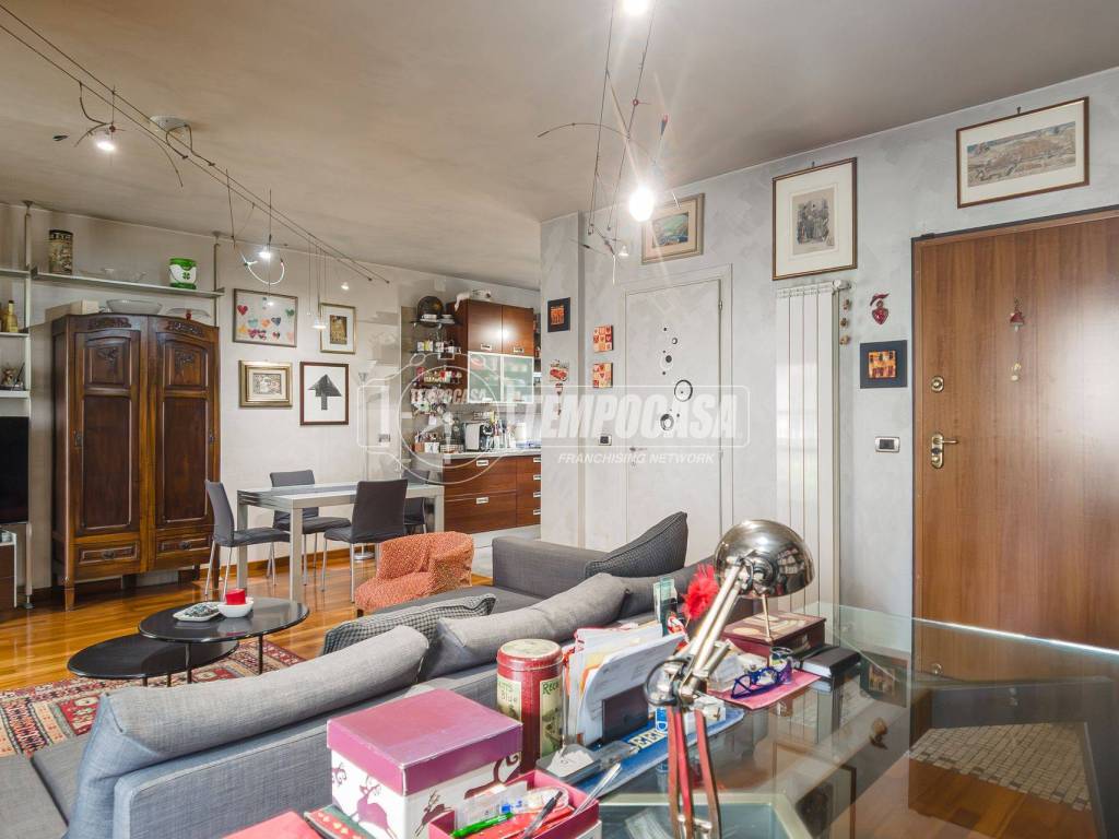 Appartamento a Collegno in Via renzo cattaneo - Foto 4