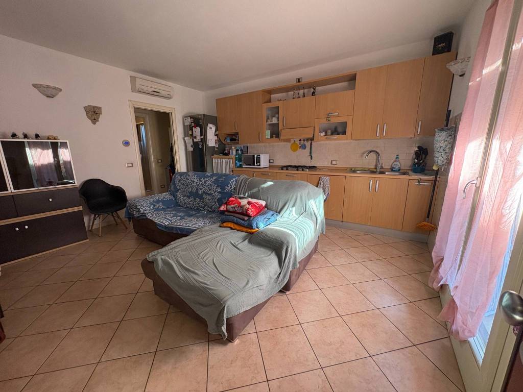 Appartamento a San zeno naviglio in Via Garza - Foto 3