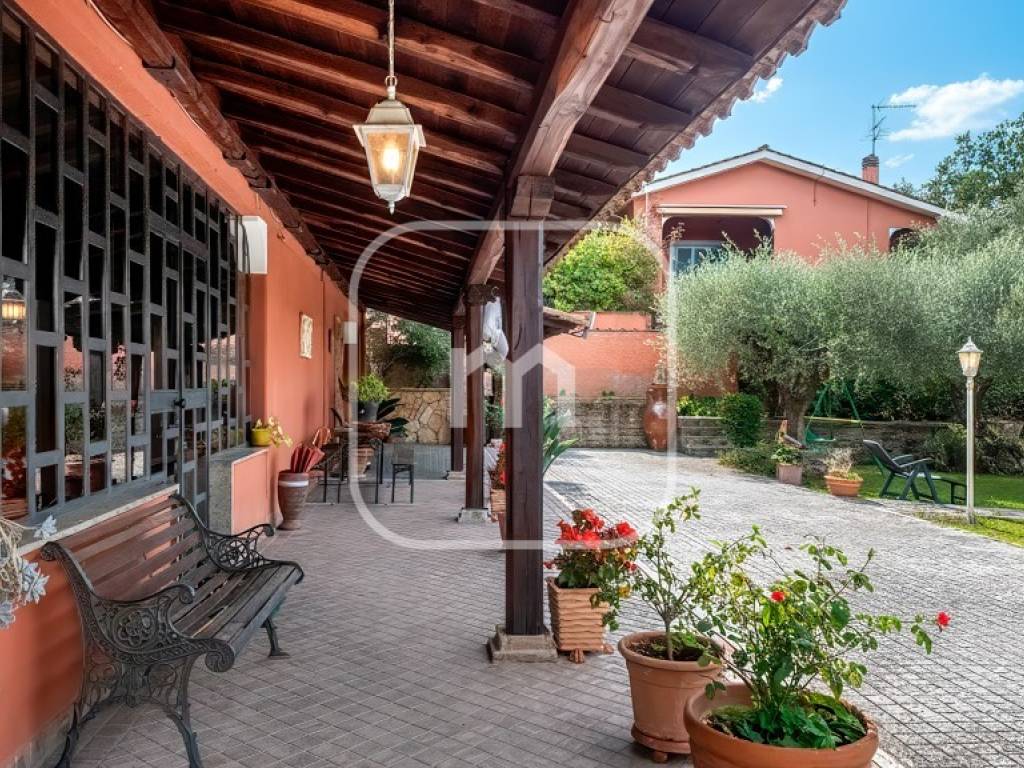 Villa a Palestrina in Via Colle del Vescovo - Foto 4