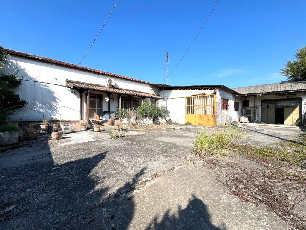 Villa a Legnago in Corso della Vittoria, 2 - Foto 2