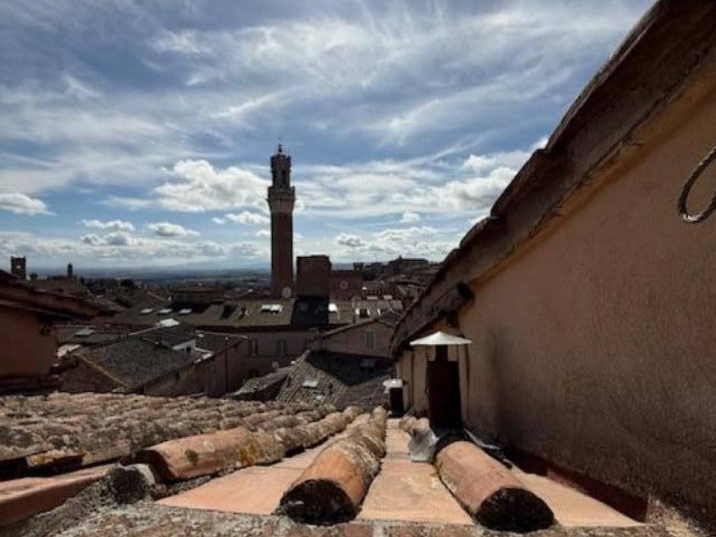Appartamento a Siena in Via Banchi di Sopra - Foto 4