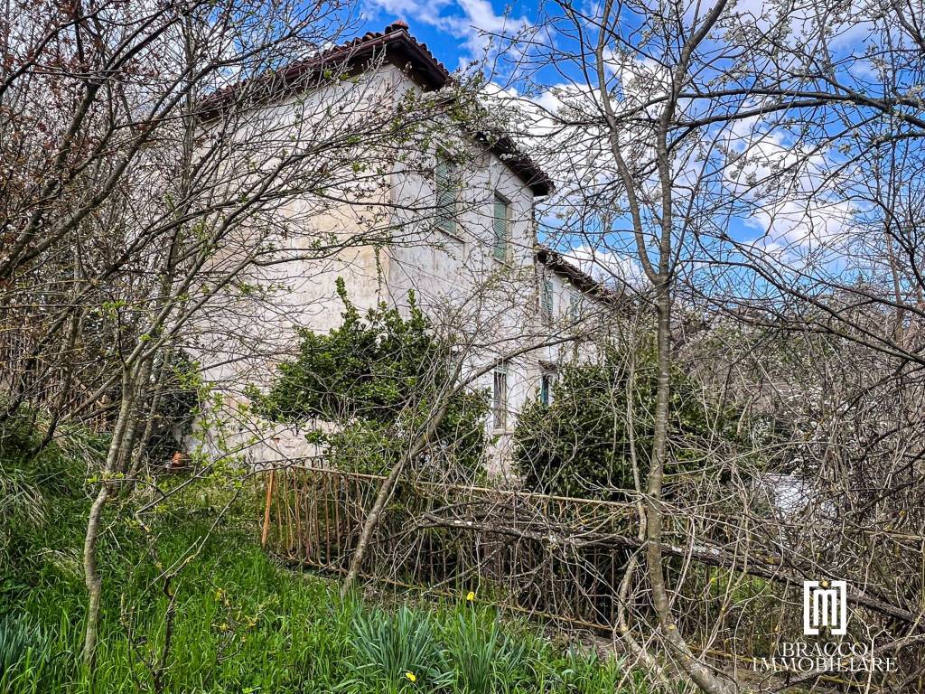 Rustico / casale a Cairo montenotte in Strada Colombera - Foto 2