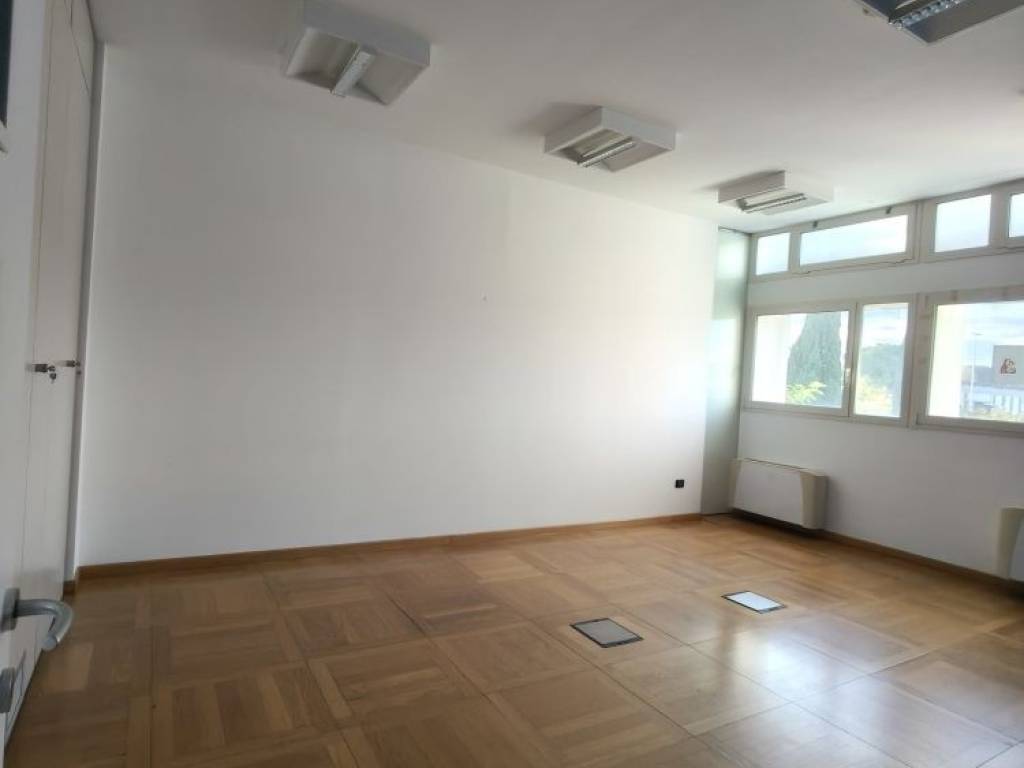 Immobile a Jesi in Via Giacomo Brodolini - Foto 4