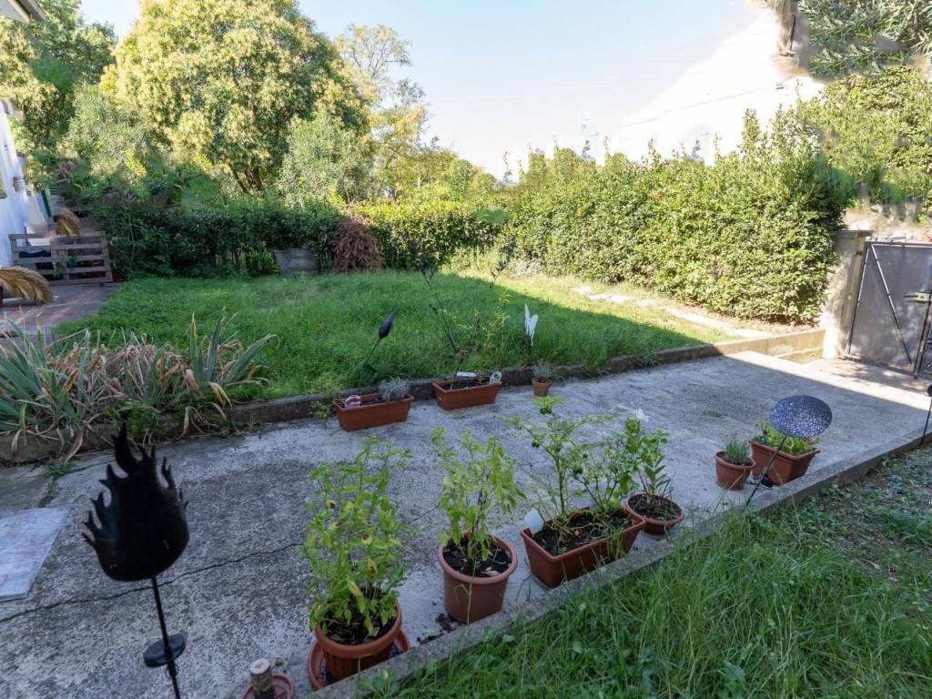 Appartamento a Vinci in Strada Provinciale di Toiano - Foto 4