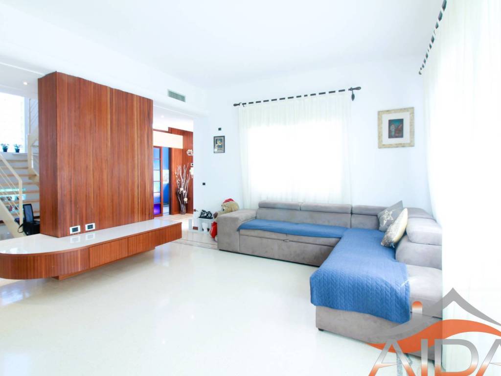 Villa a Portomaggiore in via Edmondo De Amicis - Foto 4