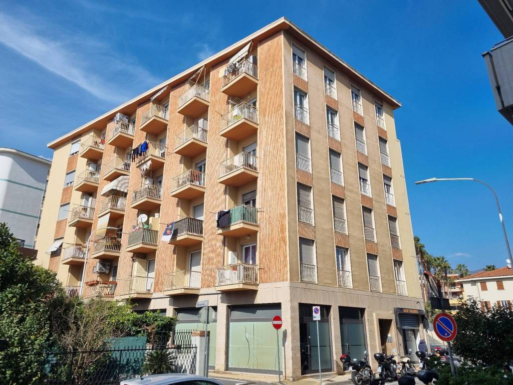 Appartamento a Taggia in Via Cristoforo Colombo, 60 - Foto 2