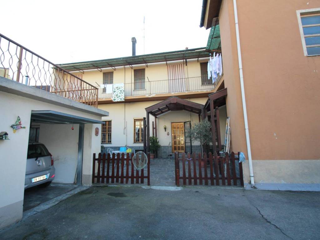 Villa a Vercelli in Corso Giovanni Randaccio, 29 - Foto 3