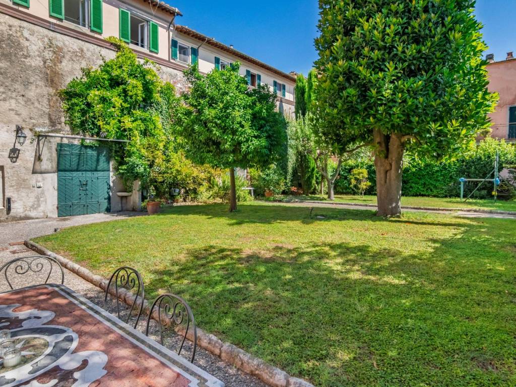 Villetta a schiera a Pisa in Via Andrea Vacca Berlinghieri - Foto 2