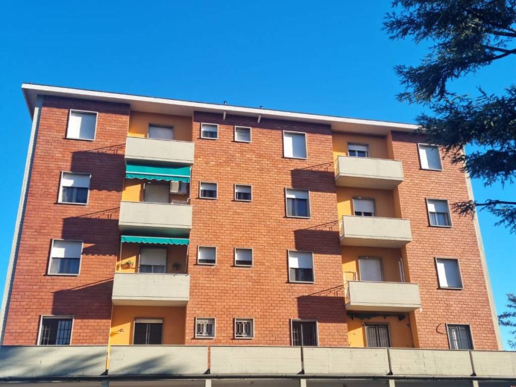 Appartamento a Zola predosa in Via Dante Alighieri - Foto 2