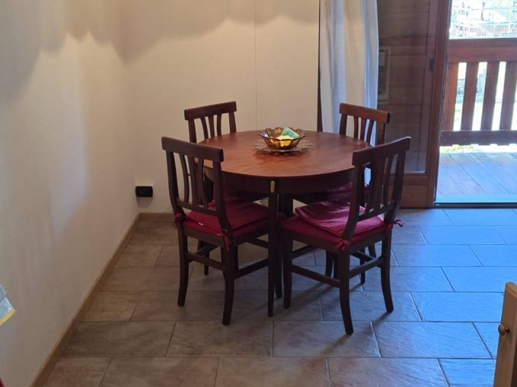 Appartamento a Campodolcino in Via Corti - Foto 2