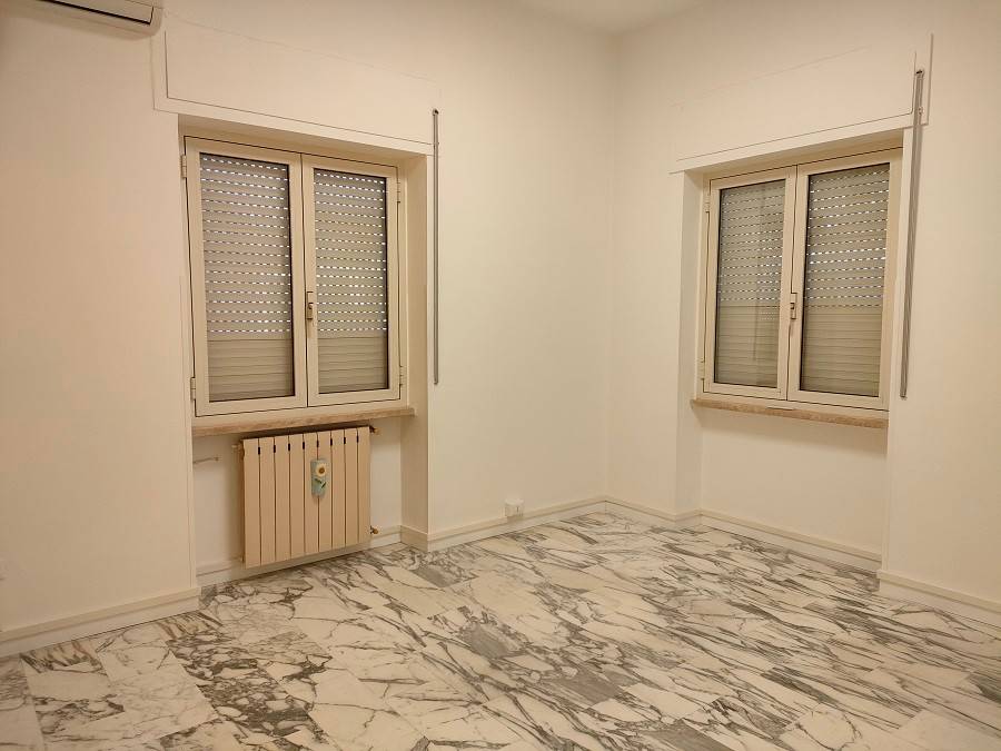 Appartamento a Teramo in Via Renato Molinari, 2 - Foto 3