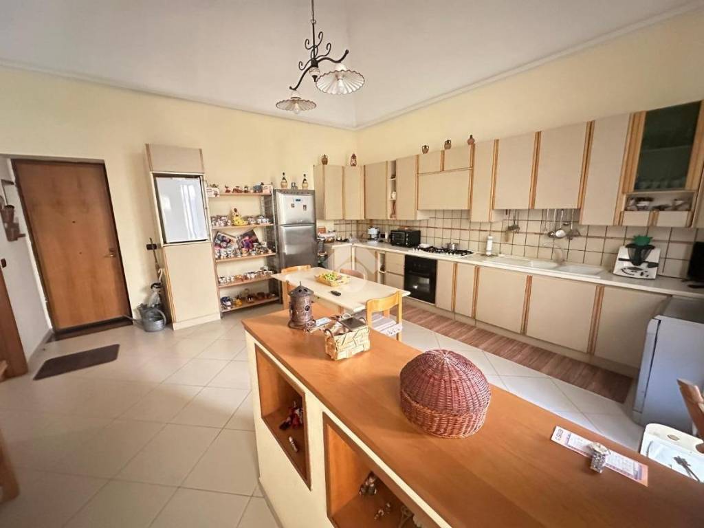 Appartamento a Torre annunziata in Corso vittorio emanuele, 346 - Foto 5
