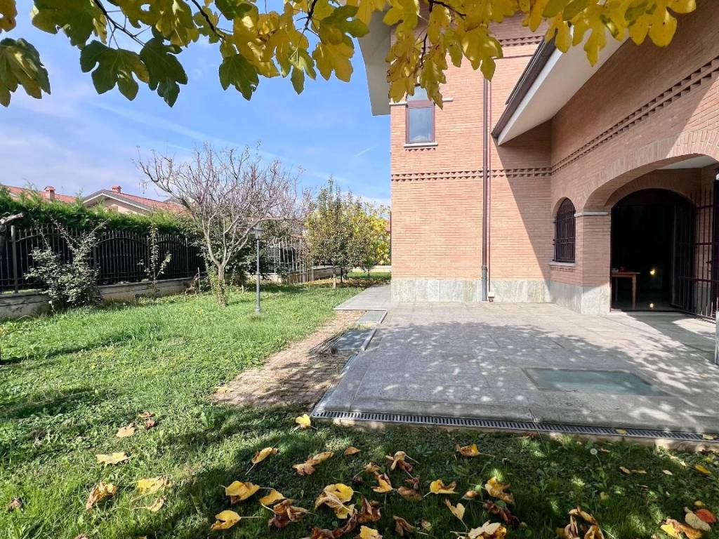 Villa a Pianezza in Viale Aldo Moro, 5 - Foto 3