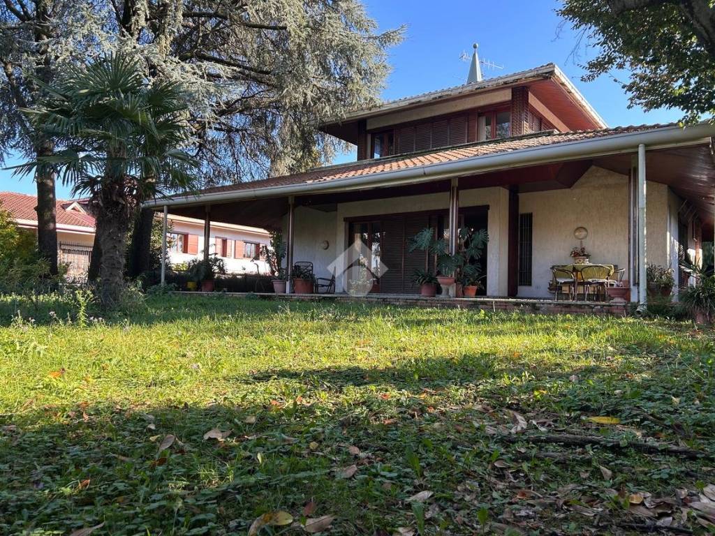 Villa a Castelfranco veneto in Via Brenta, 55 - Foto 2