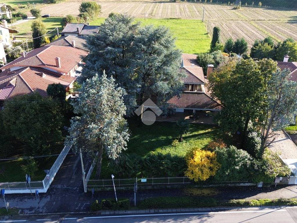 Villa a Castelfranco veneto in Via Brenta, 55 - Foto 3
