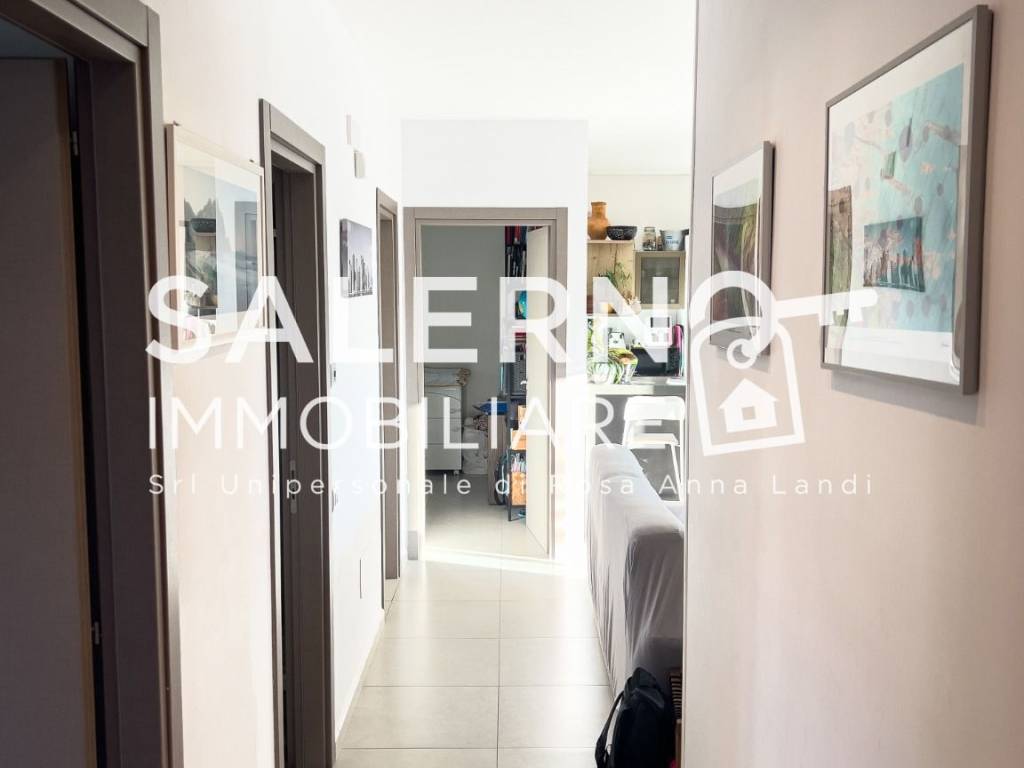 Appartamento a Salerno in Via Raffaele Cantarella, 1 - Foto 4