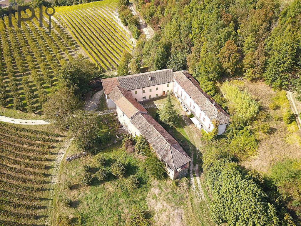 Rustico / casale a Bubbio in regione infermiera - Foto 2