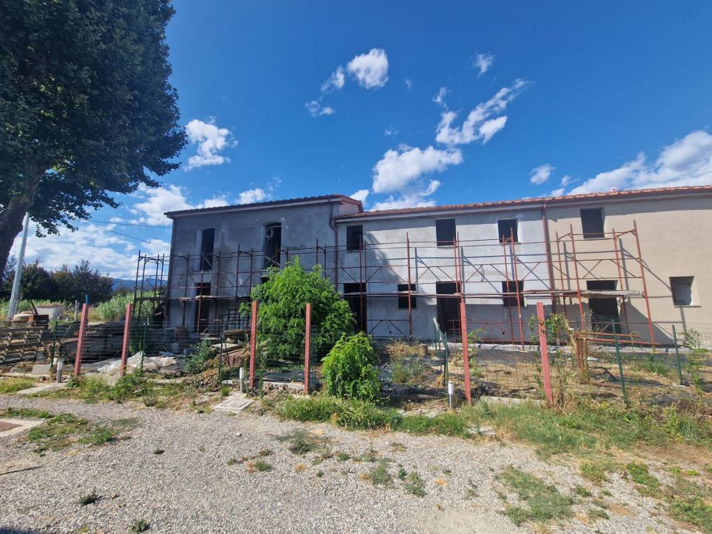 Casa indipendente a Pistoia in via lungo stella, 3 - Foto 2