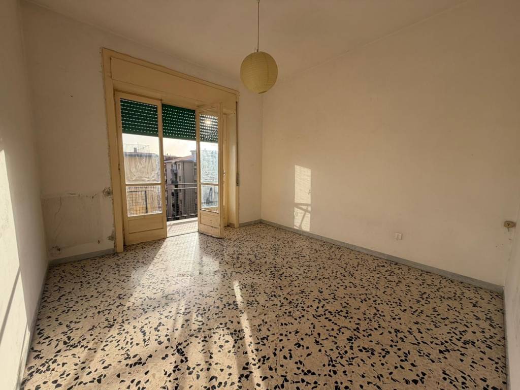 Appartamento a Salerno in Via Posidonia - Foto 3