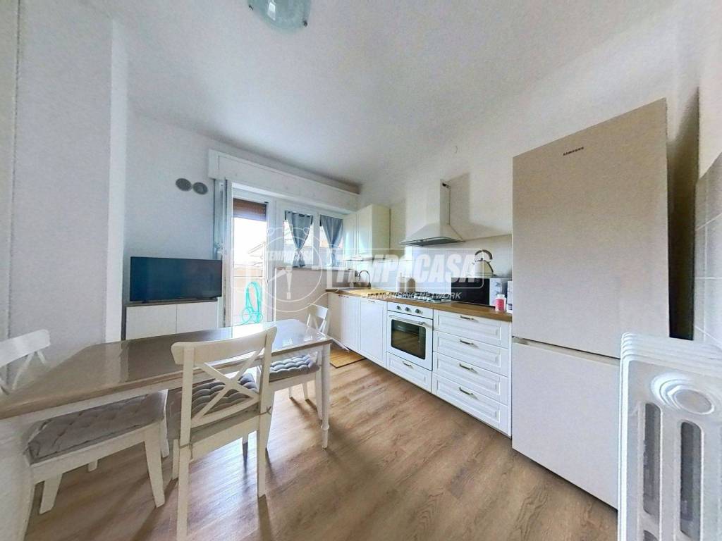 Appartamento a Montegranaro in Via Fratelli Cervi - Foto 2