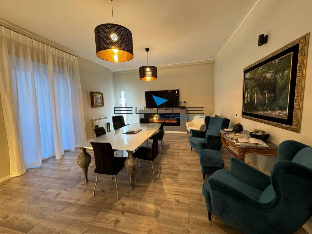 Appartamento a Ortona in Corso Vittorio Emanuele, 114 - Foto 2