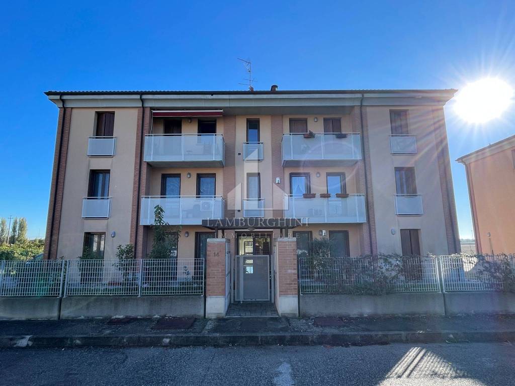 Appartamento a Ferrara in Via Mario Pannunzio, 14 - Foto 2