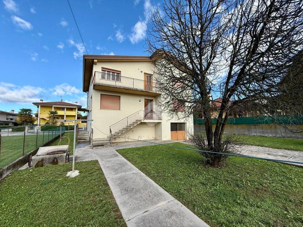 Villa a Fiume veneto in Via Conti Ricchieri, 73 - Foto 4