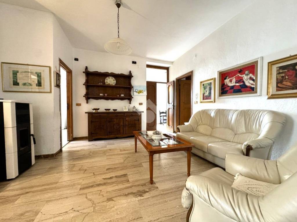 Villetta a schiera a Nuoro in Via Ichnusa, 22 - Foto 5