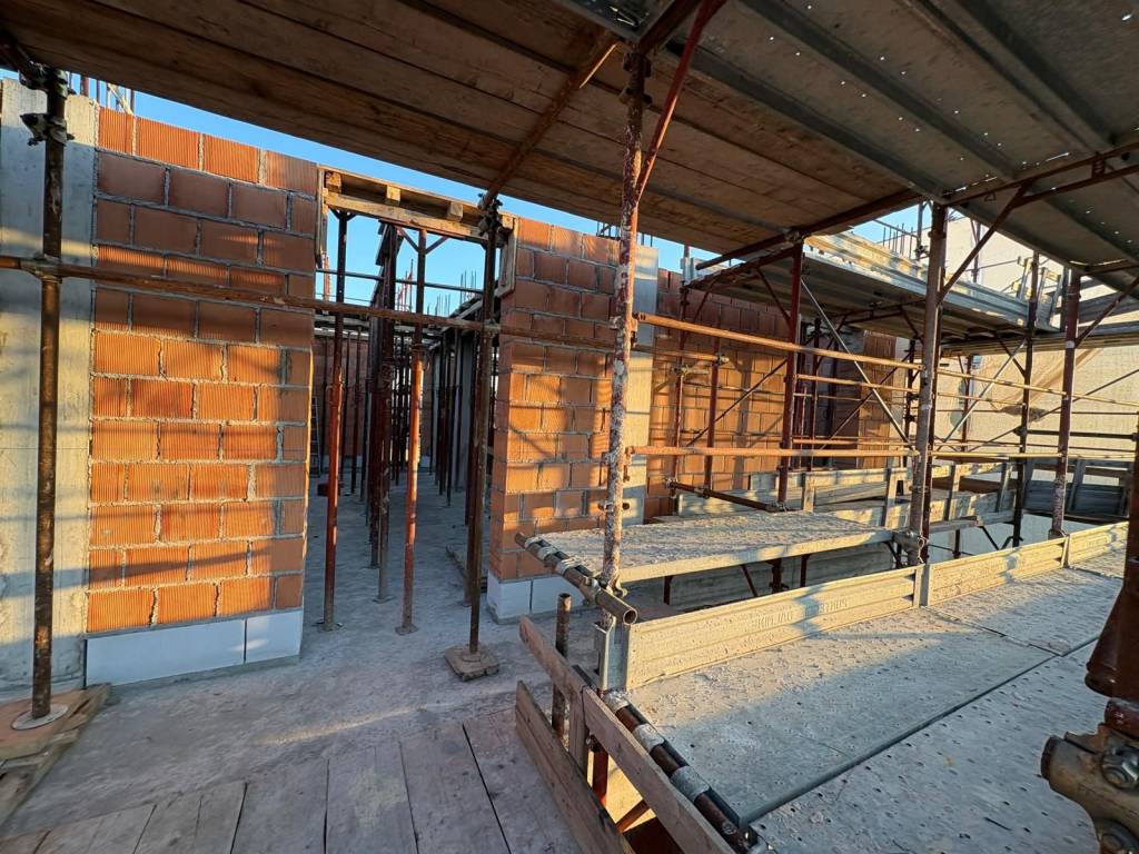 Villa a Castel san pietro terme in Via Emilia Ponente, 5130 - Foto 4