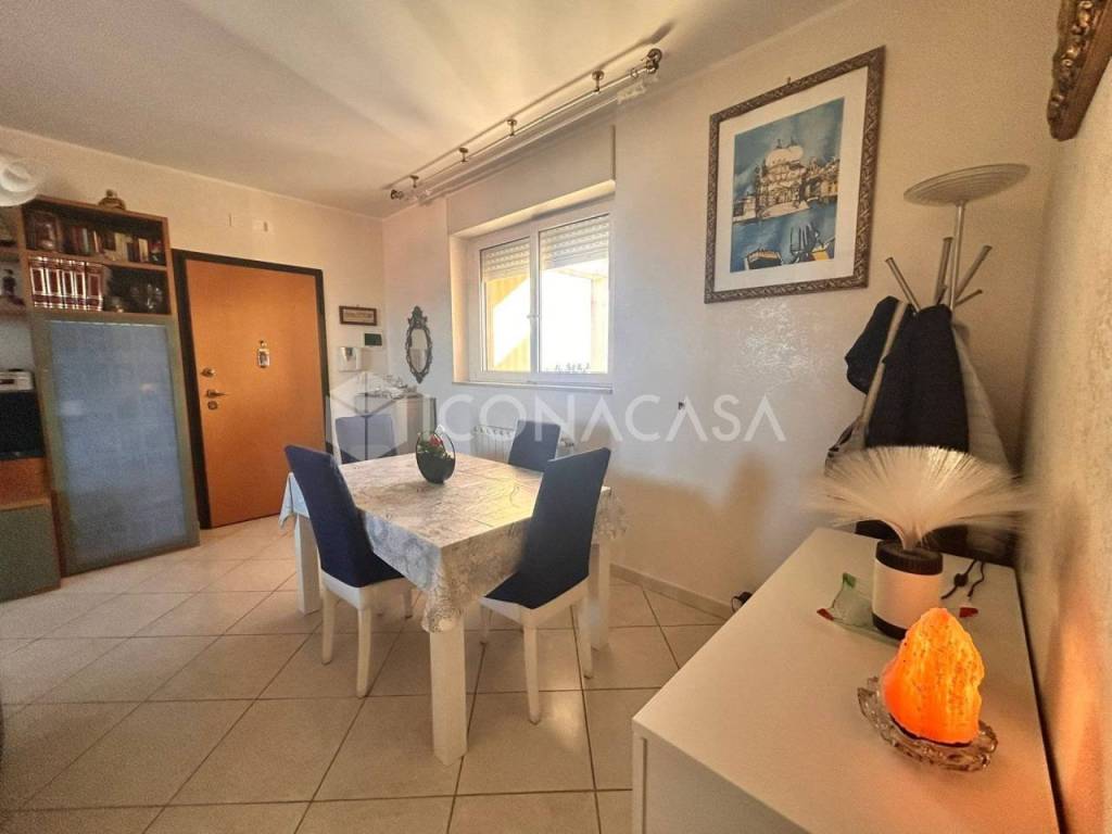 Appartamento a Bitetto in Viale Stazione, 11 - Foto 3