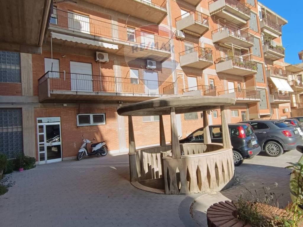 Box / garage a Caltagirone in Viale Autonomia, 2 - Foto 4