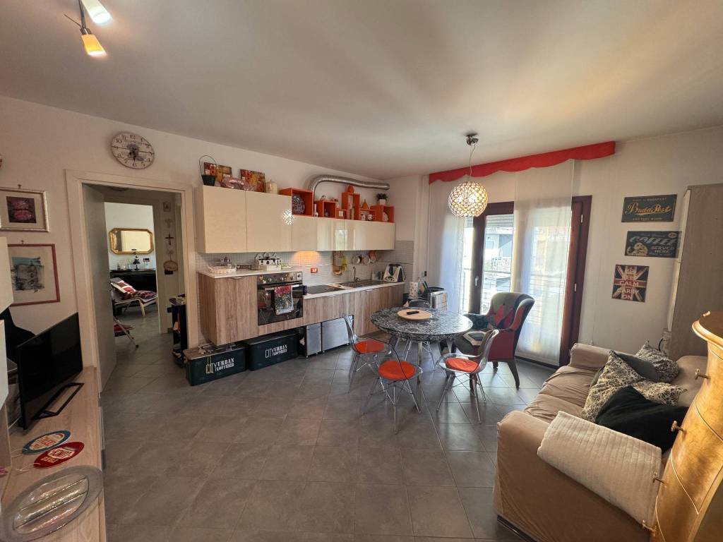 Appartamento a Frosinone in Viale America Latina, 253 - Foto 3