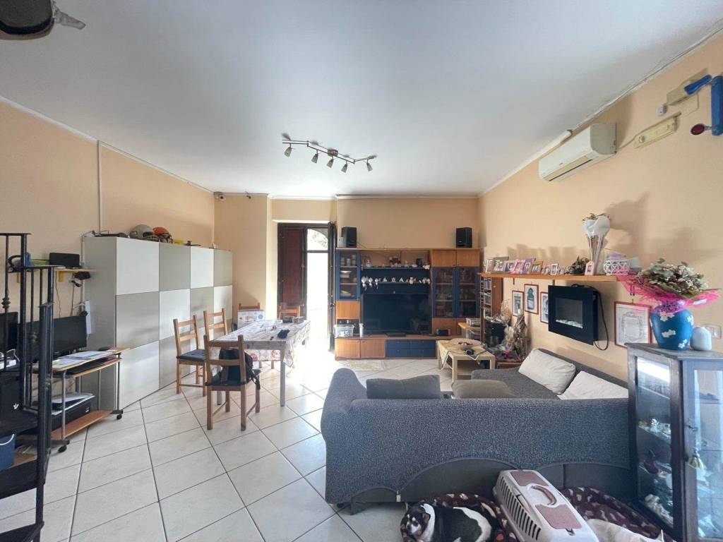 Appartamento a Giffoni valle piana in via valentino fortunato, 47 - Foto 2