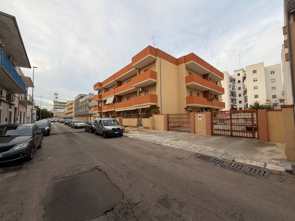 Box / garage a Lecce in Via di Vereto, 33 - Foto 3