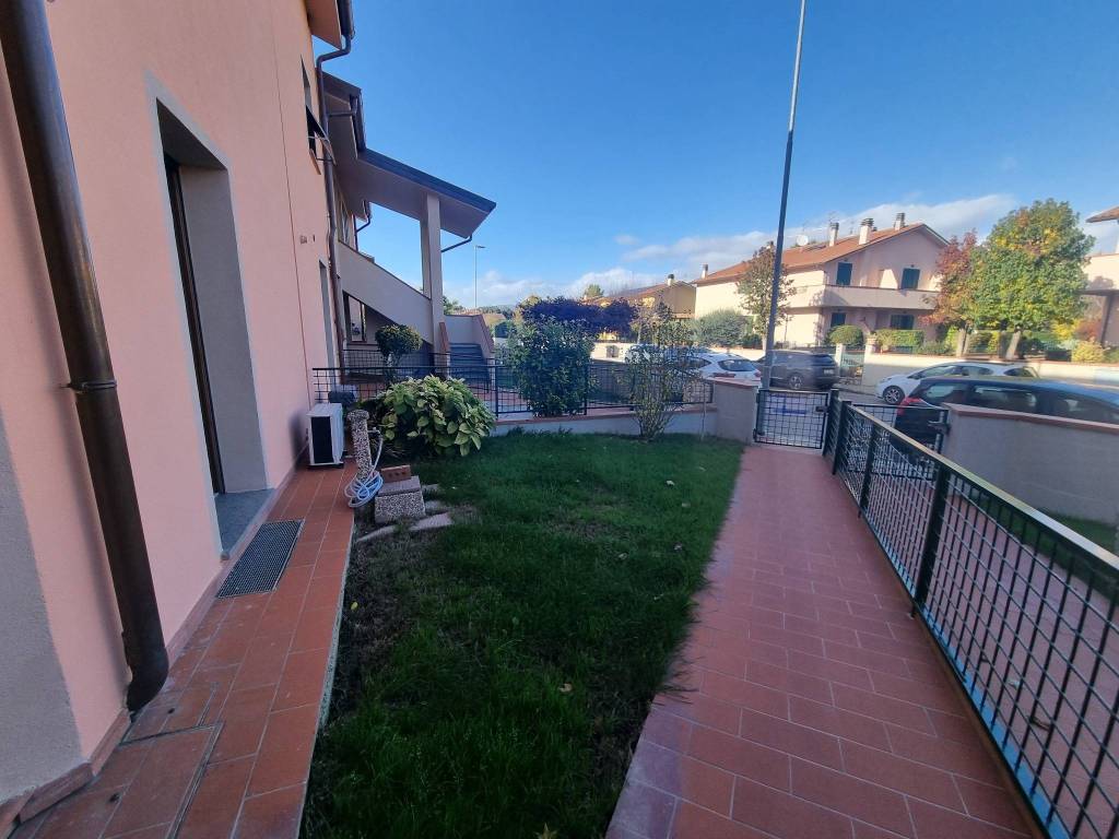 Appartamento a Città di castello in Via Giovanni Falcone, 32 - Foto 5