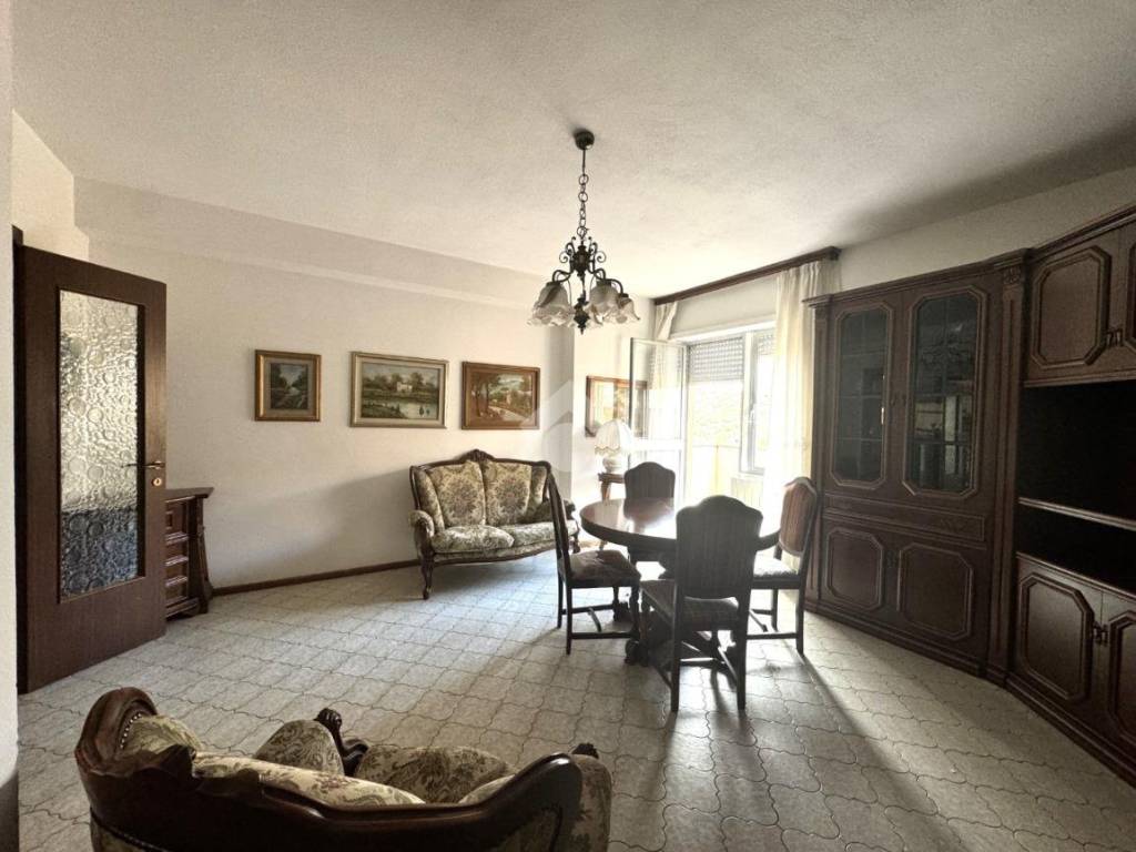 Appartamento a Nuoro in Via Monsignor Giuseppe Melas, 34 - Foto 5