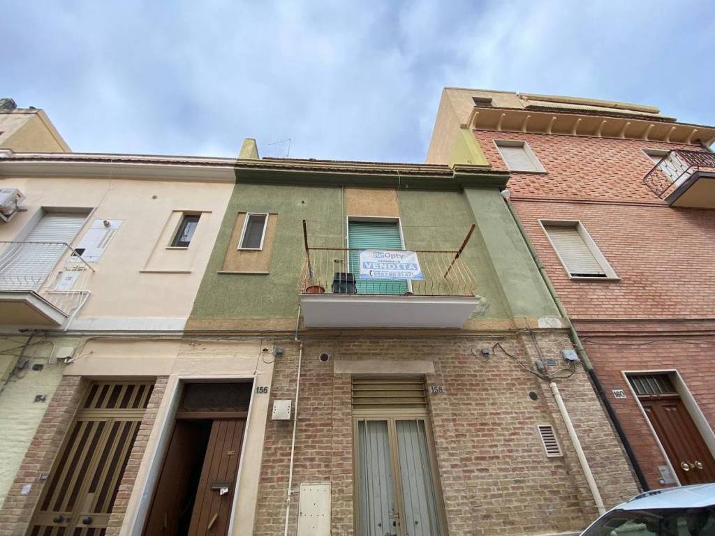 Appartamento a San severo in Via Gian Battista Oliva - Foto 3