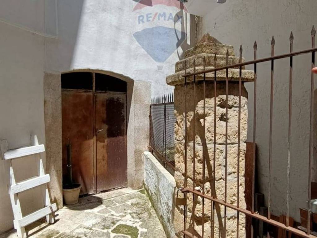 Immobile a Gravina in puglia in Via Salvatore Fighera - Foto 2