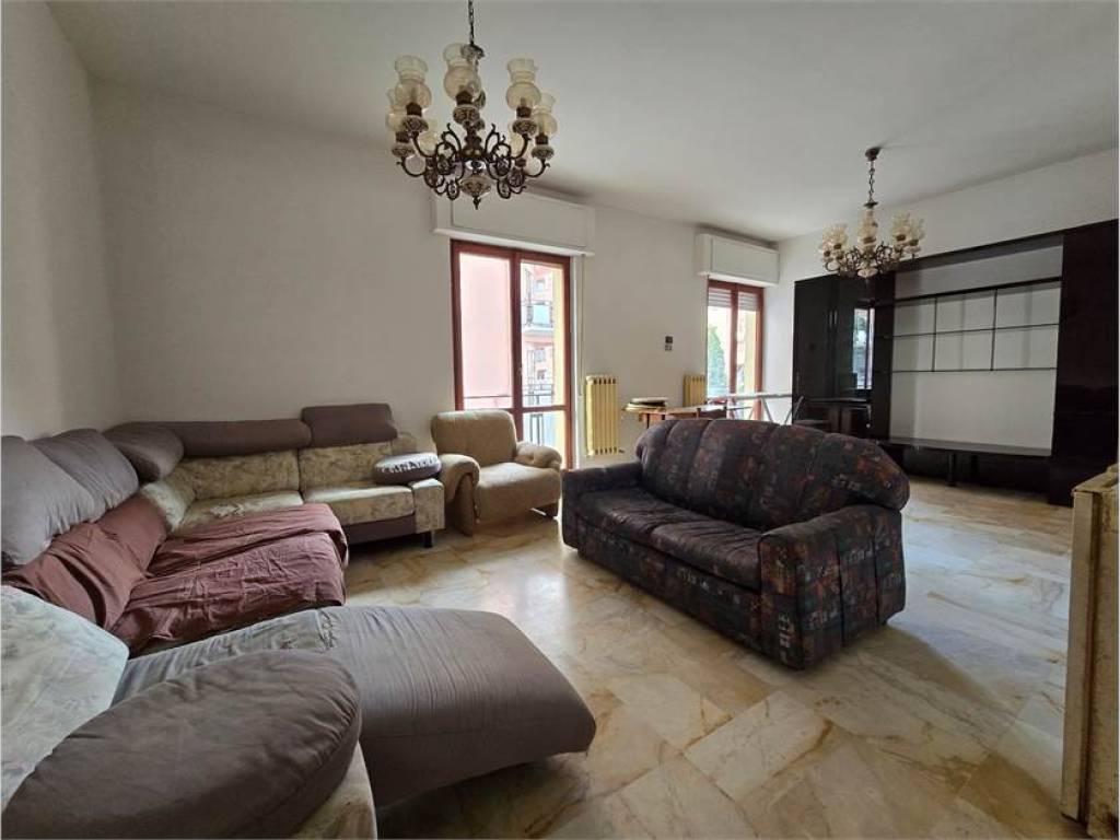 Appartamento a Catanzaro in Via Gioacchino da Fiore, 47 - Foto 5