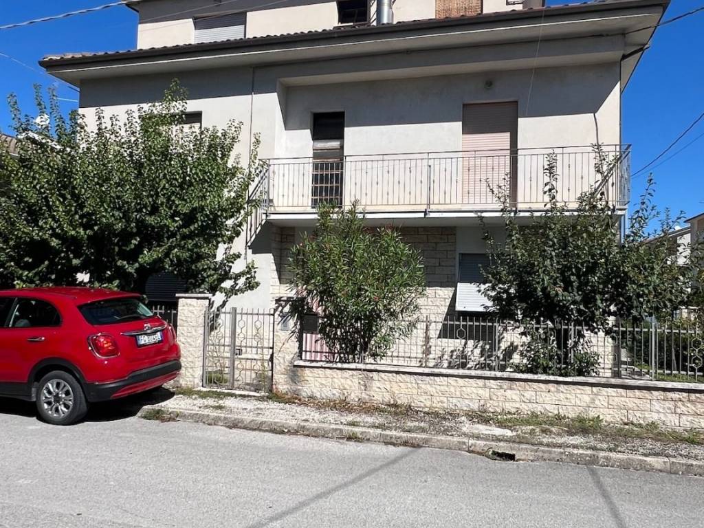 Appartamento a Pergola in Via Gioacchino Rossini, 12 - Foto 2