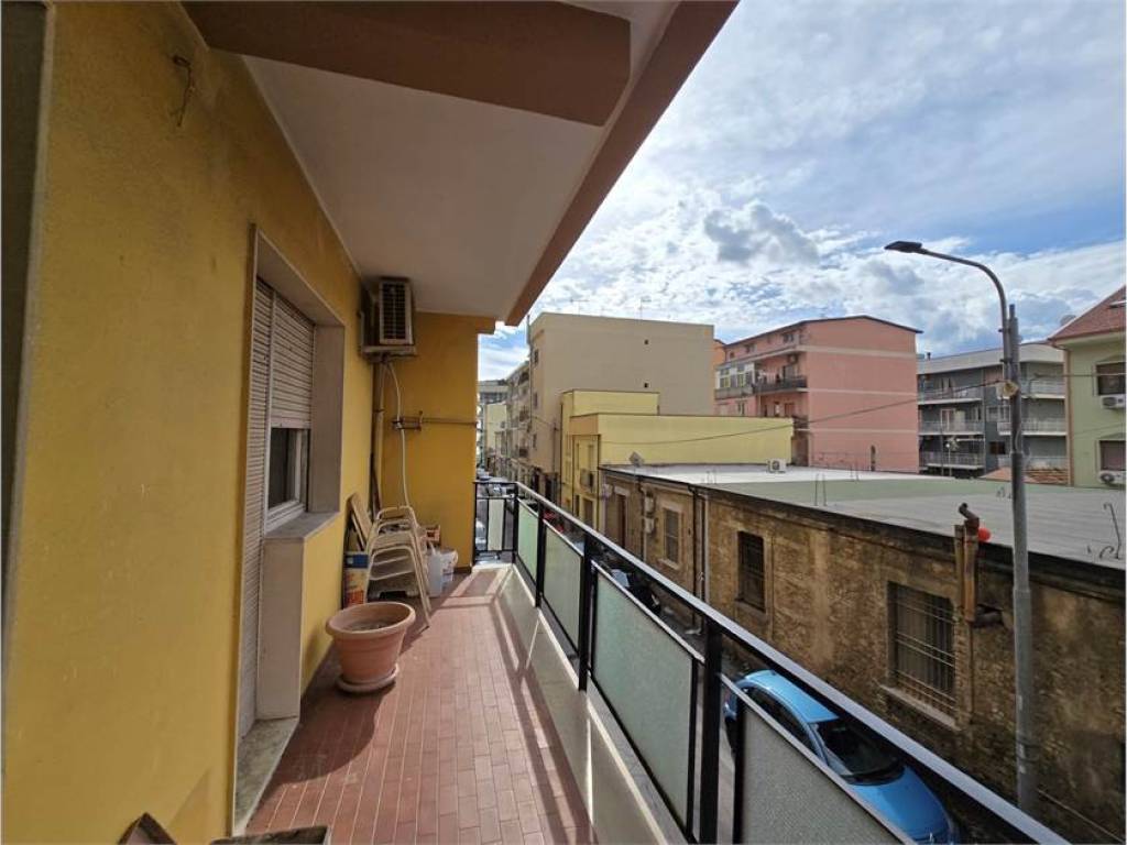 Appartamento a Catanzaro in Via Vibo Valentia - Foto 2