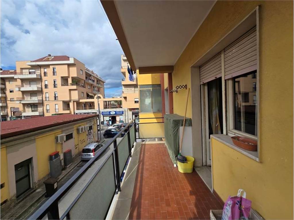 Appartamento a Catanzaro in Via Vibo Valentia - Foto 4