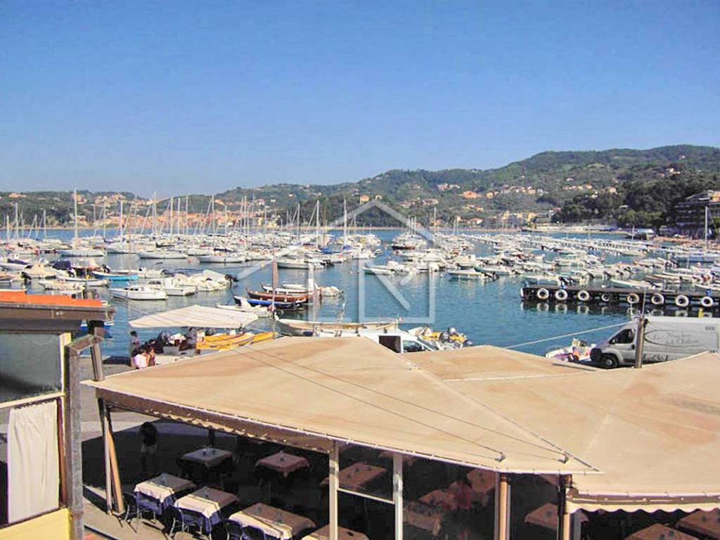 Appartamento a Lerici in Piazza Giuseppe Garibaldi, 42 - Foto 4