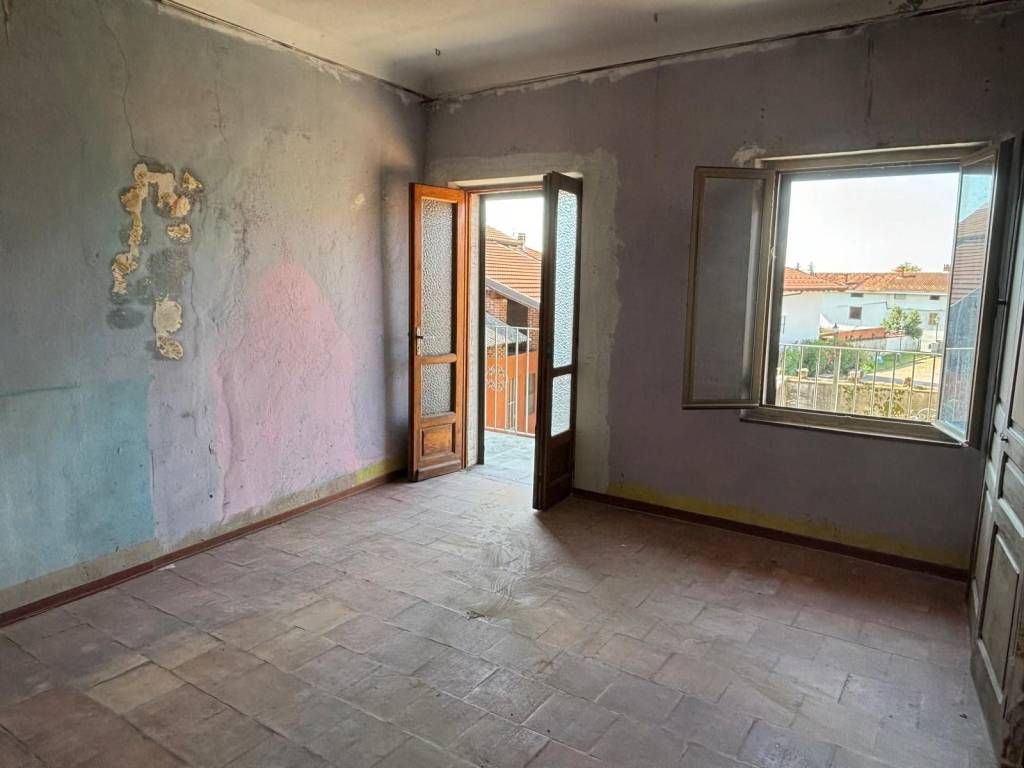 Casa indipendente a Alice castello in Via Parrocchiale, 10 - Foto 4