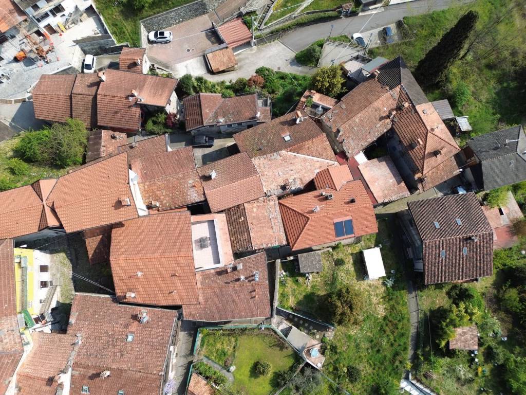 Rustico / casale a Gravedona ed uniti in Via Giussanico, 38 - Foto 2