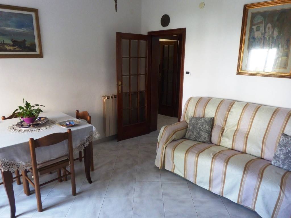 Appartamento a Livorno in Via Lombardia - Foto 5