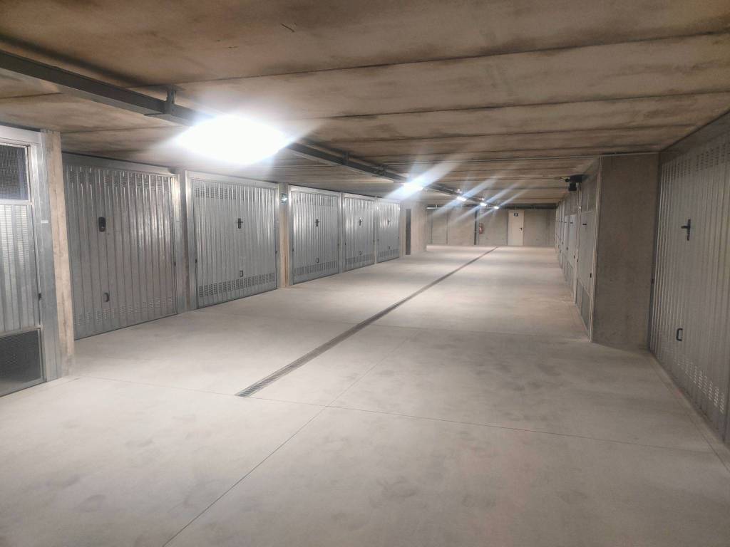 Box / garage a Valdidentro in Via Lungo Viola, 8 - Foto 3