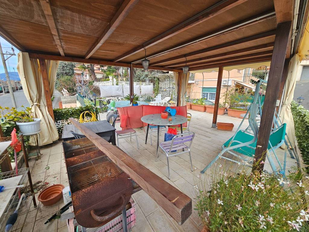 Appartamento a Ventimiglia in Via Porta Provenza - Foto 5