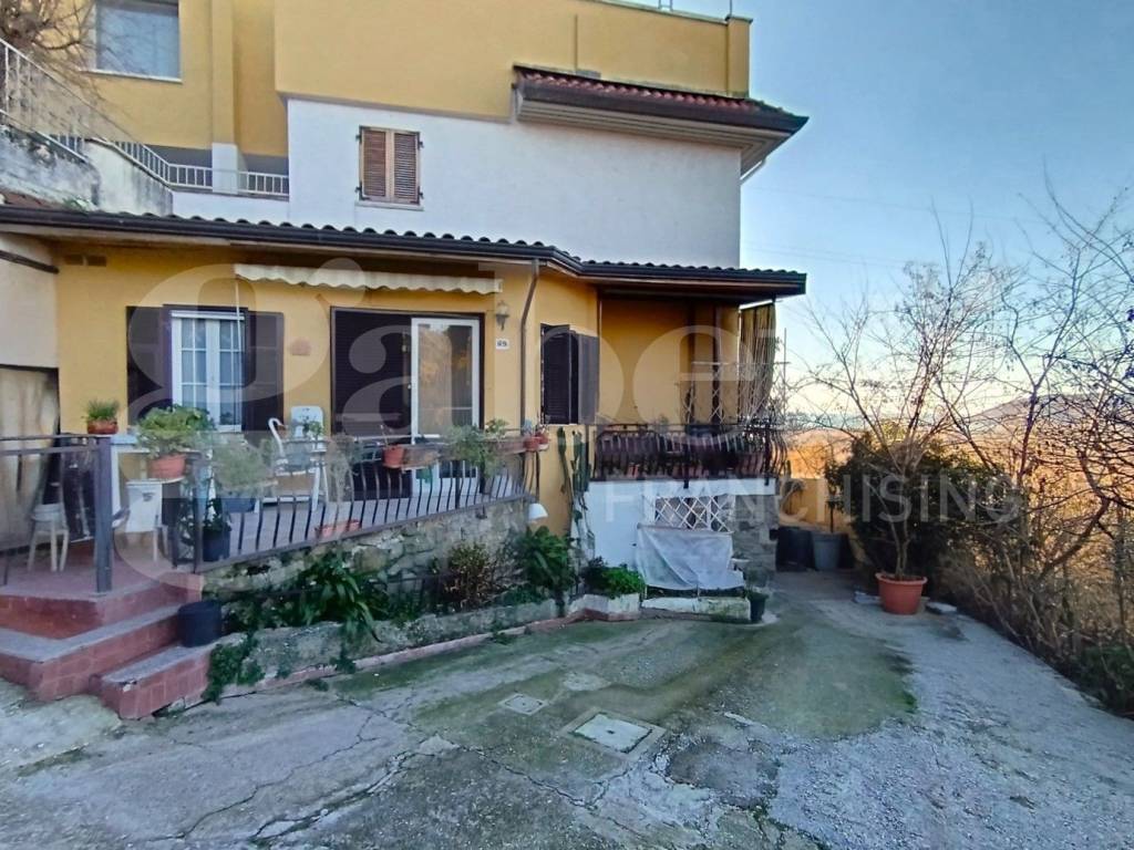 Appartamento a Luni in Via Nicola - Foto 2