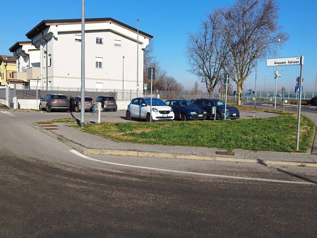 Terreno a Pieve fissiraga in Via Giovanni Falcone - Foto 3